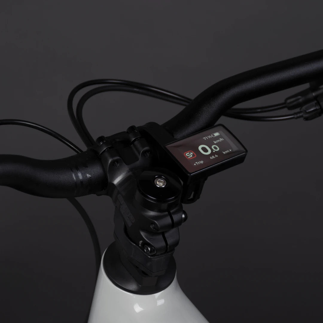 Mountain Electric Bike Econo Pantera C8 140, featuring a sleek display on the handlebars for monitoring speed.