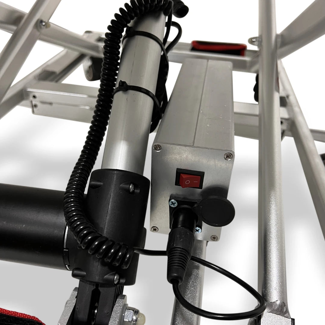 Prenosno električno dvigalo za invalidski voziček in skuter GO-Lift