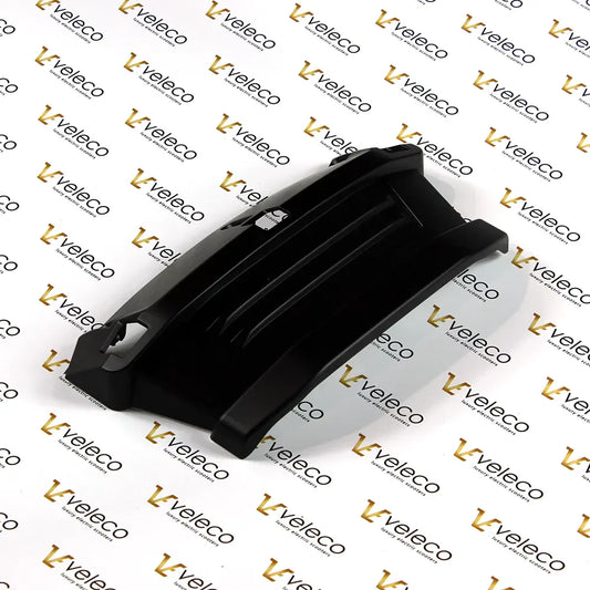 Sprednji odbijač črne barve Veleco Gravis