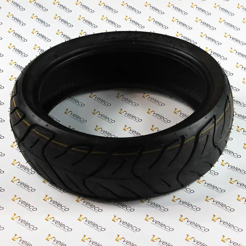 Sprednja pnevmatika Veleco Advena