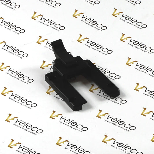 Zaklepni položaj zaklepa baterij