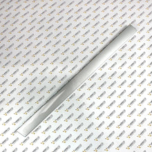 Srebrna desna obroba Veleco Advena