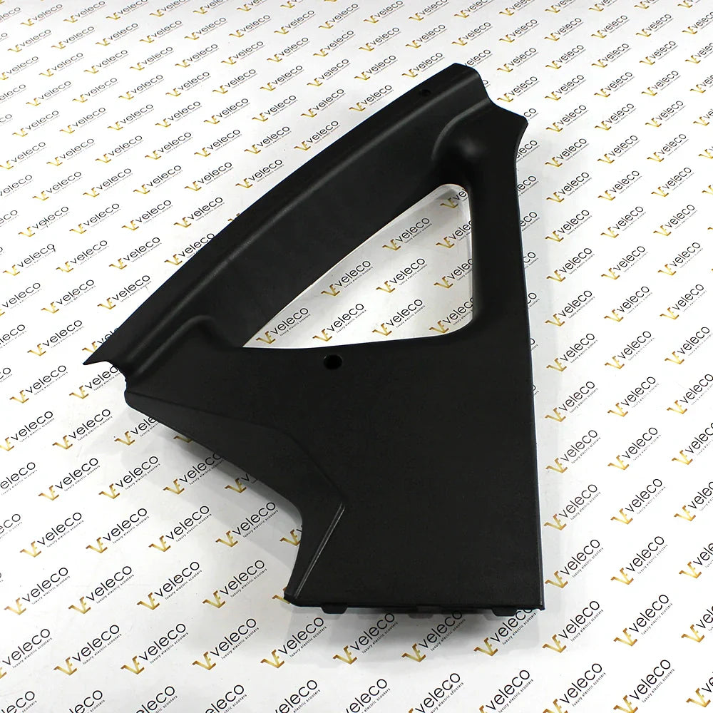 Notranje desno sprednje ohišje Veleco Advena