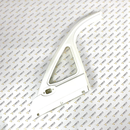 Stranska plošča zgoraj desno spredaj bela Veleco ADVENA