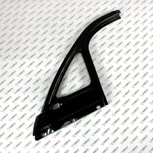 Zgornja sprednja desna stranska plošča črne barve Veleco Advena