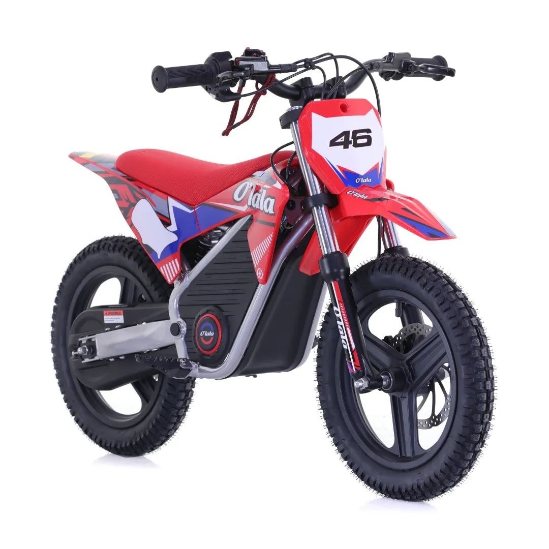 Izdelek na sliki je električno kolo, natančneje električni motocikel znamke Olala, model SX E500. Na sliki je vidna rdeča konstrukcija motocikla z značilnimi širokimi gumami in športnim dizajnom. Ročaji in krmilo so zasnovani za udobno vožnjo, medtem ko je na sprednjem delu vidna številka 46, kar dodaja športni videz.