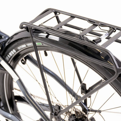 Izdelek je električno kolo, znamke Econo Mare, model EECALK Auto. Na sliki je prikazan zadnji del kolesa, kjer je vidna nosilna konstrukcija, ki je zasnovana za prenašanje tovora. Kolo ima široko pnevmatiko in robustno zasnovo, kar nakazuje na njegovo uporabnost v mestnem okolju.