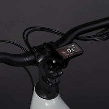 Electric Bike Econo Pantera C6 120 features a sleek handlebar display showcasing speed and distance metrics.