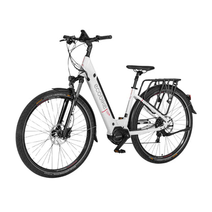 Izdelek na sliki je električno kolo, model Ecobike LX300. Kolo ima moderno zasnovo s širokimi pnevmatikami in robustnim okvirjem, kar omogoča udobno vožnjo. Na sliki so vidni tudi krmilo, sedež ter nosilec za prtljago na zadnjem delu kolesa, kar nakazuje na njegovo praktičnost in uporabnost za vsakodnevne vožnje.