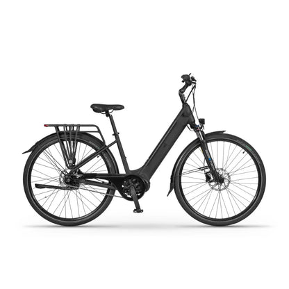 Izdelek je električno kolo znamke Ecobike, model LX. Na sliki je vidno kolo s črnim okvirjem, nizkim prečnim članom za lažji dostop, ter udobnim sedežem. Ima sprednji in zadnji disk zavore ter nosilec za prtljago na zadnjem delu. Kolo je zasnovano za udobno vožnjo po mestnih in podeželskih poteh.