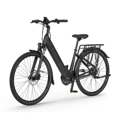 Izdelek je električno kolo znamke Ecobike, model LX. Na sliki je vidno kolo s črnim okvirjem, širokimi pnevmatikami in diskastimi zavorami. Ima udoben sedež in nosilec za prtljago na zadnjem delu, kar ga naredi primernega za mestno vožnjo in daljše izlete. Kolo je zasnovano za enostavno upravljanje in udobno vožnjo.