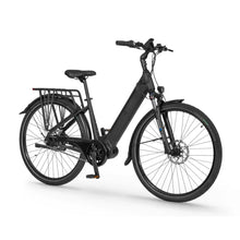 Izdelek je električno kolo znamke Ecobike, model LX. Na sliki je vidno kolo s črnim okvirjem, širokimi pnevmatikami in udobnim sedežem. Ima tudi nosilec za prtljago na zadnjem delu ter disk zavore, kar kaže na njegovo primernost za mestno vožnjo in daljše razdalje. Kolo ima tudi ergonomsko oblikovane ročaje in električni motor, kar omogoča enostavno in udobno vožnjo.