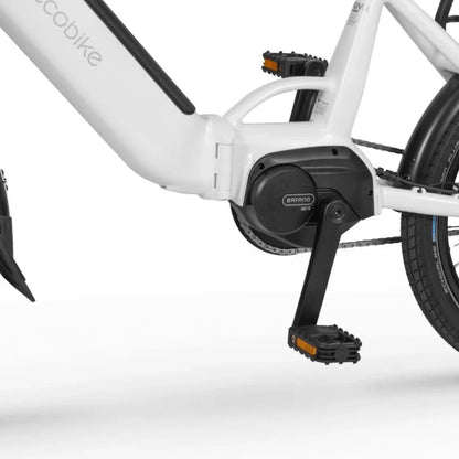 Izdelek je električno kolo znamke Ecobike, model Rhino Cruise. Na sliki je prikazan del kolesa, kjer je nameščen električni motor Bafang, ki je integriran v okvir. Vidni so tudi pedali in del verige, kar nakazuje na funkcionalnost kolesa. Kolo ima sodoben dizajn in je zasnovano za udobno vožnjo.