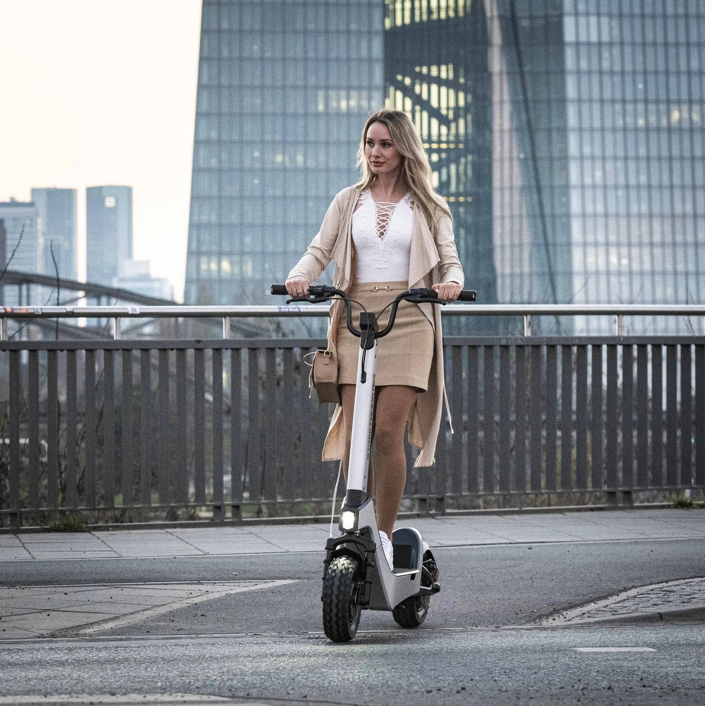 StreetBooster Pollux