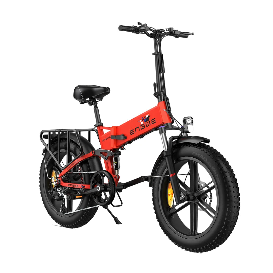 Rdeče Električno Kolo Engwe Engine X z debelimi pnevmatikami in elegantnim dizajnom.