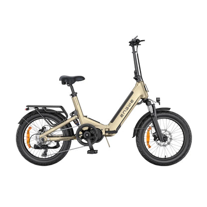 Izdelek je električno kolo znamke Engwe, model L20 3.0 Pro. Na sliki je vidno kolo z zložljivo konstrukcijo, kar omogoča enostavno shranjevanje in prenašanje. Ima široke pnevmatike, udoben sedež in nosilec za prtljago na zadnjem delu. Barva okvirja je svetla, kar daje sodoben videz.