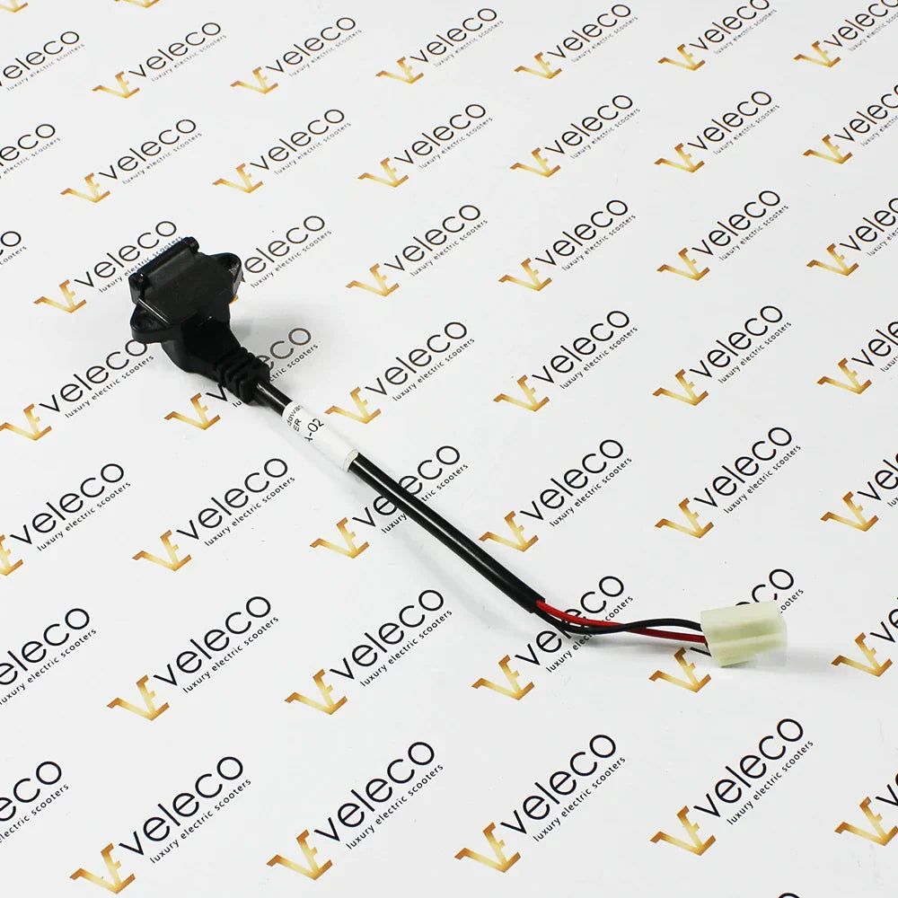 Polnilna vtičnica Veleco FASTER