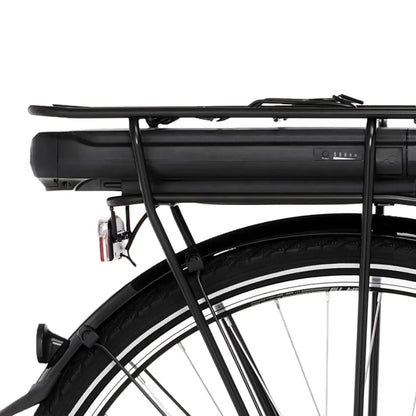 Izdelek je električno kolo znamke Fischer, model Cita 1.0. Na sliki je prikazan del kolesa, kjer je nameščen akumulator, ki je pritrjen na zadnjem nosilcu. Vidni so tudi deli zadnjega kolesa in pnevmatik, kar nakazuje na robustno zasnovo, primerna za mestno vožnjo.