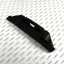 Zadnji plastični odbijač črne barve Veleco Gravis