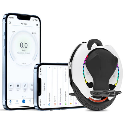 Izdelek je električni unicycle, znamka je Kingsong, model pa je 16S. Na sliki je prikazan unicycle z značilnim kolesom in ročajem, poleg pa sta dva pametna telefona, ki prikazujeta aplikacijo za upravljanje in nastavitve naprave. Na zaslonu je vidna hitrost, temperaturne informacije in druge funkcije.
