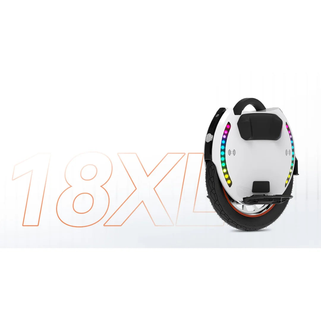 Izdelek na sliki je električni unicycle, znamke Kingsong, model 18XL. Na sliki je prikazana bela električna enokolesnica s širokim kolesom in barvnimi LED lučmi ob robu. Ima tudi ročaj za prenašanje in platformo za stopala, kar omogoča udobno vožnjo.