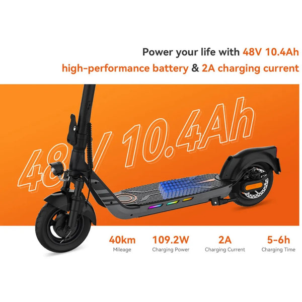 Izdelek je električni skiro znamke Kingsong, model N14. Na sliki je prikazan skiro s črnim okvirjem, širokimi kolesi in platformo za stojišče, ki ima večbarvno osvetlitev. Vidni so tudi podatki o zmogljivosti, vključno z napetostjo 48V in kapaciteto baterije 10.4Ah, kar omogoča doseg do 40 km. Omenjeni so tudi podatki o polnjenju, kot so moč 109.2W in čas polnjenja med 5 in 6 urami.