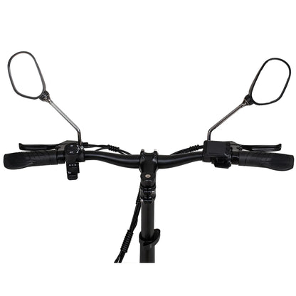 Izdelek je električni skiro znamke Kukirin, model C1 Pro. Na sliki je prikazan del krmila, ki vključuje ročaje, stikalo za vklop/izklop ter ogledali na obeh straneh. Krmilo je zasnovano za udobno vožnjo in omogoča dobro vidljivost.