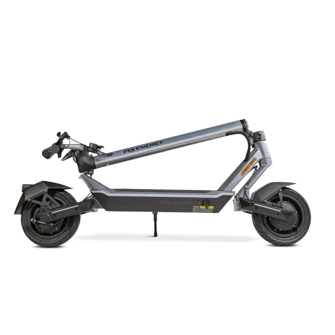 Električni skiro Ms Energy Flare X v zloženem položaju, ki prikazuje njegovo elegantno obliko.
