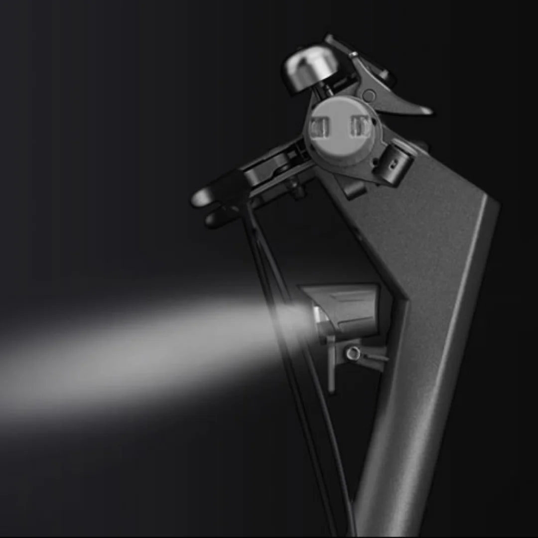 Product title: Electric Scooter Navee S60. The image showcases the sleek design of the Navee S60's handlebar and headlight.
