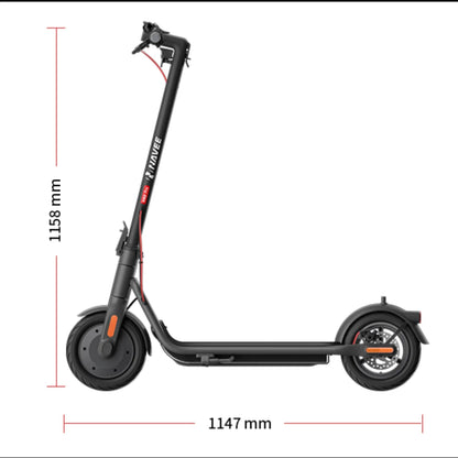 Stranski pogled električnega skiroja Navee V50i Pro z označenimi dimenzijami.