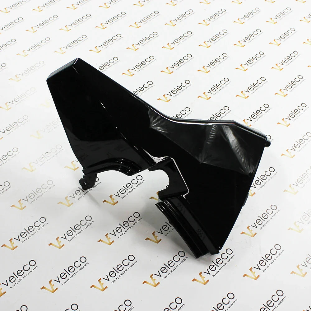 Stranski ščitnik črn zadnja leva svetilka Veleco SAGITTA