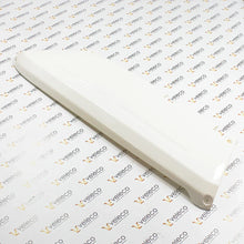 Spodnji pokrov bel Veleco Sagitta