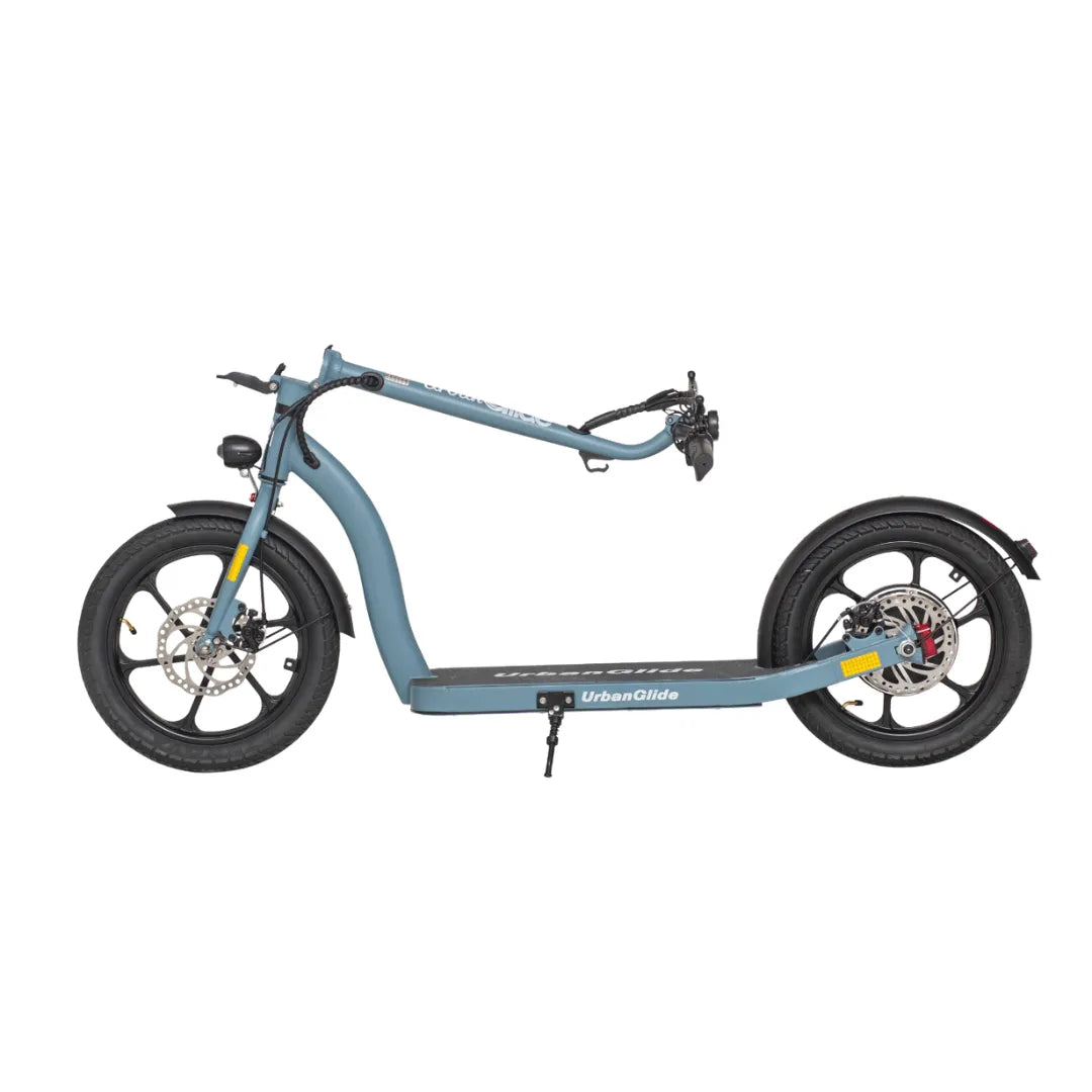 Električni skiro Urbanride 160 City, odlikuje ga eleganten dizajn in robustne pnevmatike.