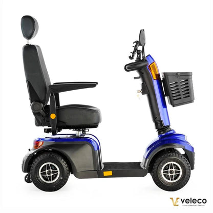 Stranski pogled električnega mobilnega vozička Veleco Looper v modri barvi, ki ima udoben sedež.