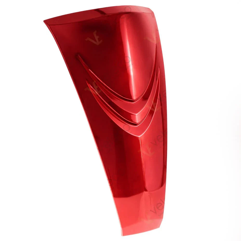 Sprednji pokrov (trikotnik) Rdeč ZT15E