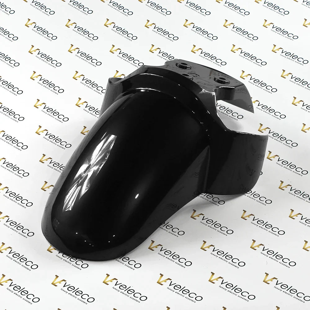 Sprednji blatnik črne barve Veleco Gravis