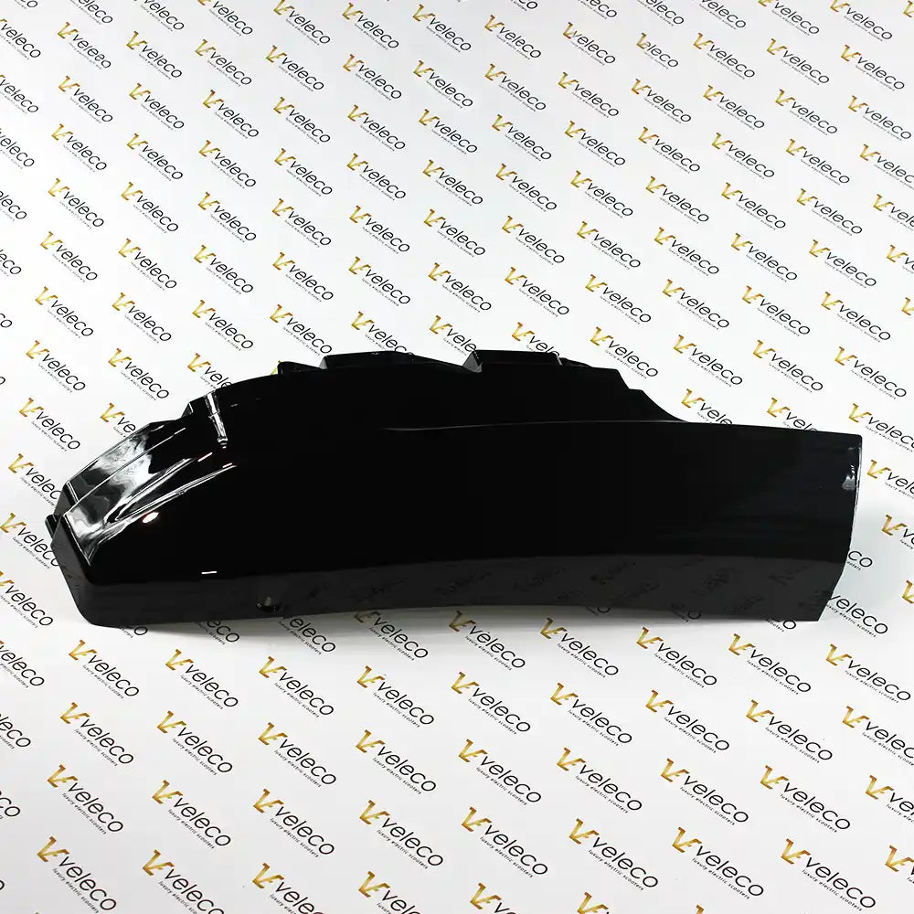 Črna zaščita praga desni spredaj Veleco Advena