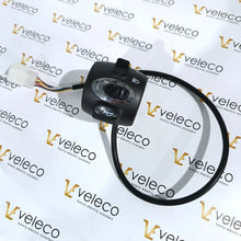 Gumbi na plinski ročici na levi strani Advene