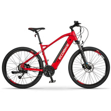 Rdeče električno kolo Ecobike Sx 4 z značilnostmi gorskega kolesa in debelimi pnevmatikami.