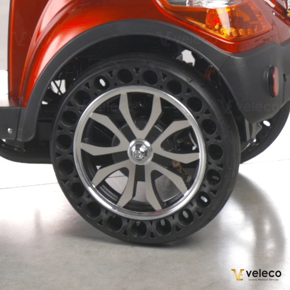 Solid Tire 4 Wheeled Scooters Set