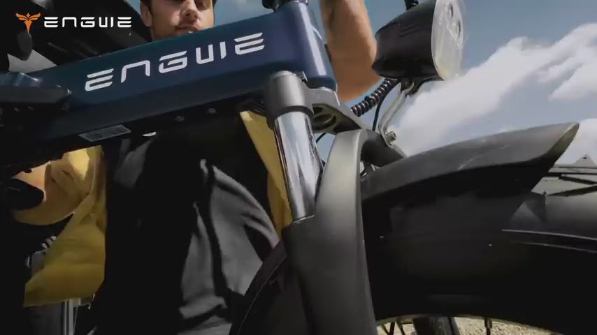 Naloži videoposnetek: 