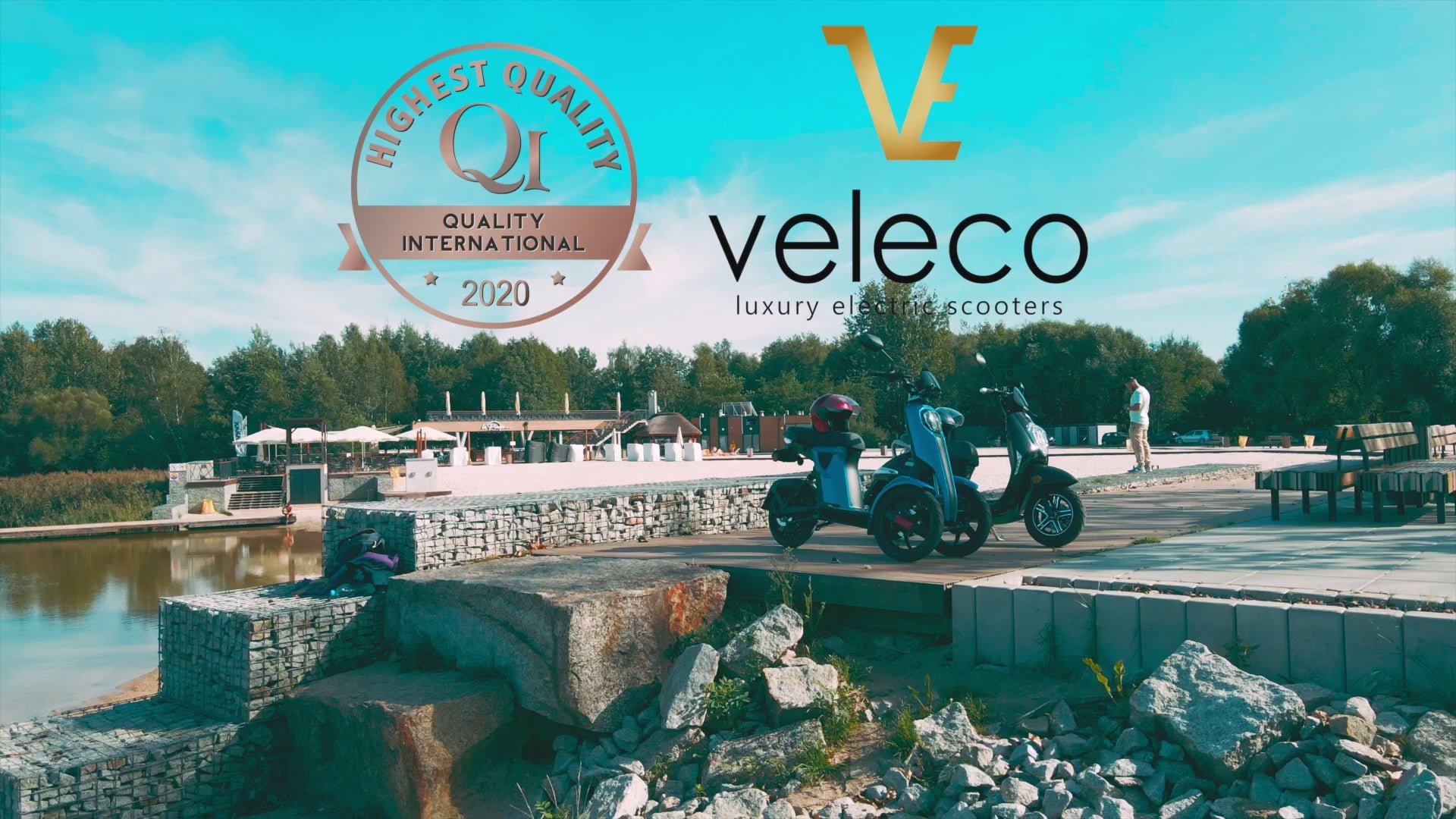 Naloži videoposnetek: 