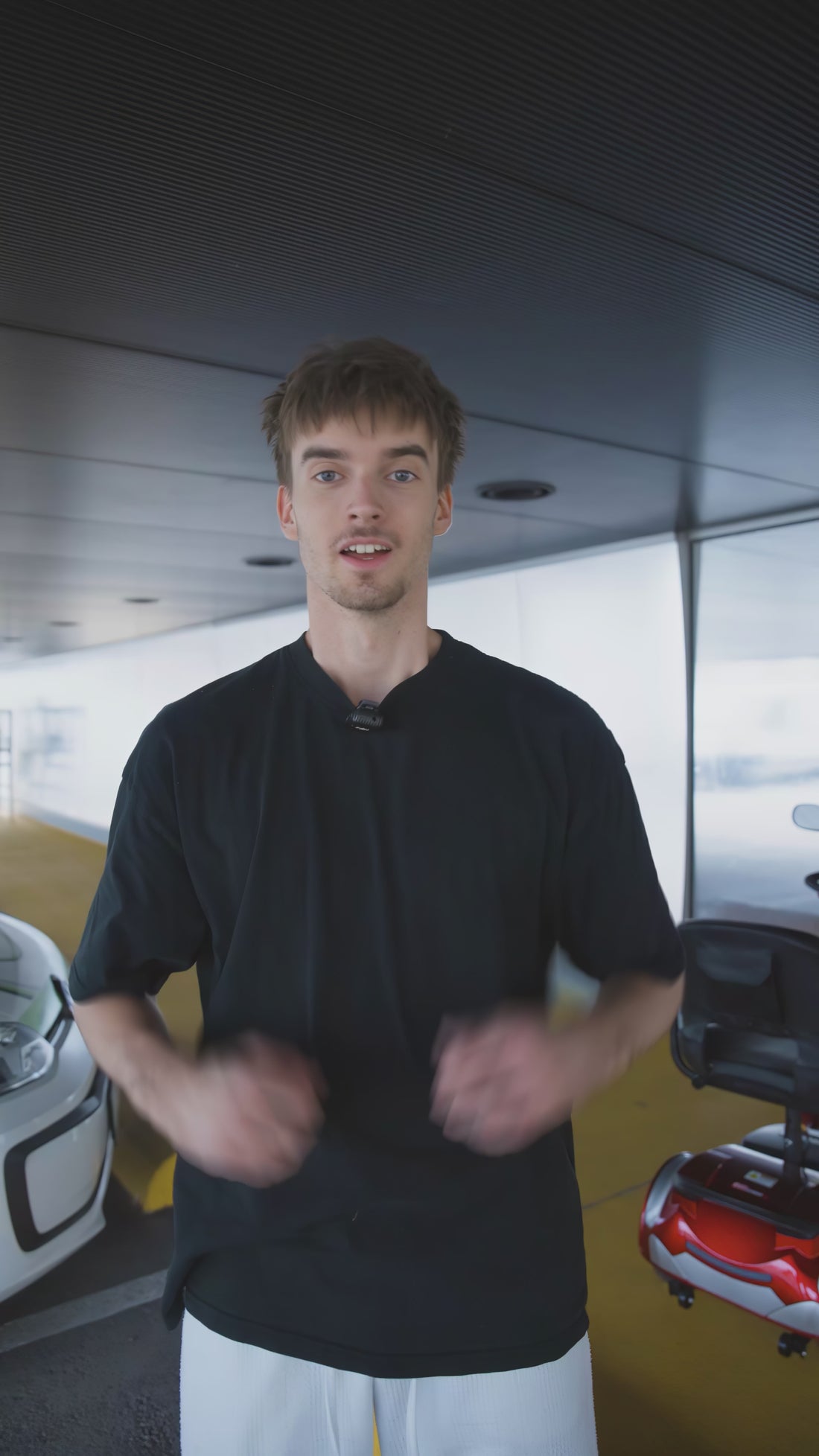 Naloži videoposnetek: 